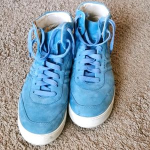 Bally Men's High top suede shoes